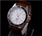 Gucci watch man Apr 27--wsp49_2948642